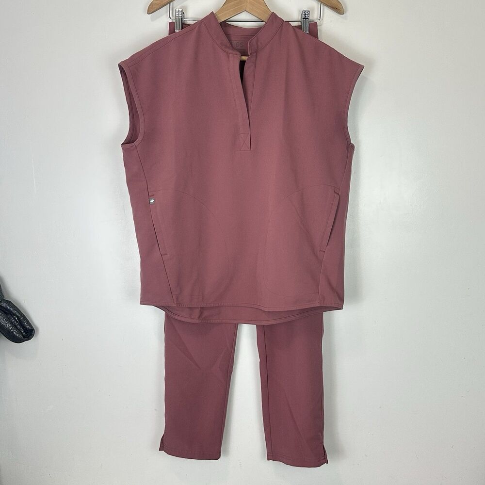 FIGS Rafaela Top Yola High Waisted Scrub Set Women S Mauve Medical Workwear